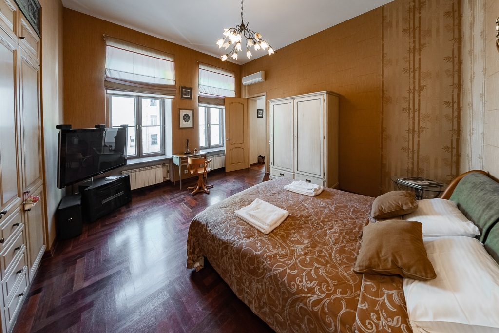 квартира на миллионной санкт петербург. апартаменты миллионная. Hth24 apartments отзывы. миллионная 4. квартира на миллионной санкт петербург.