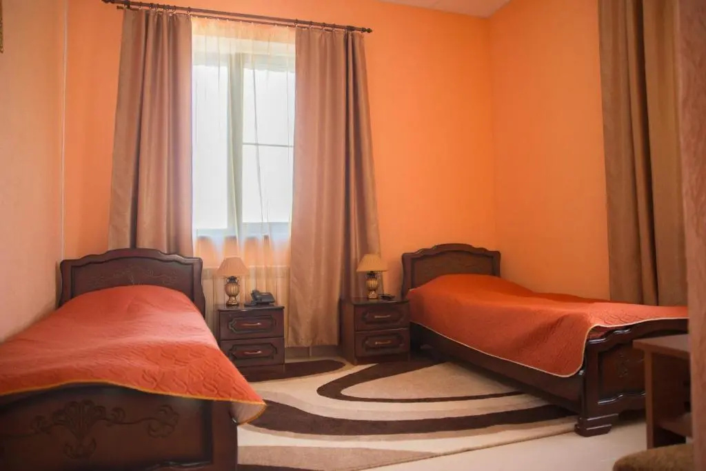 Economy Double room (twin beds)
