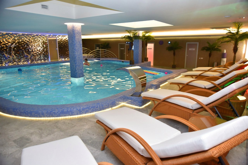 Отель Family Lab Wellness & Spa Club — фото