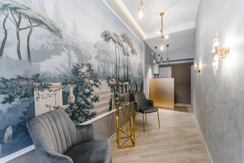 Lobby & Reception