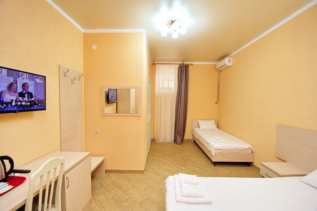 Номер Economy в Мирабель