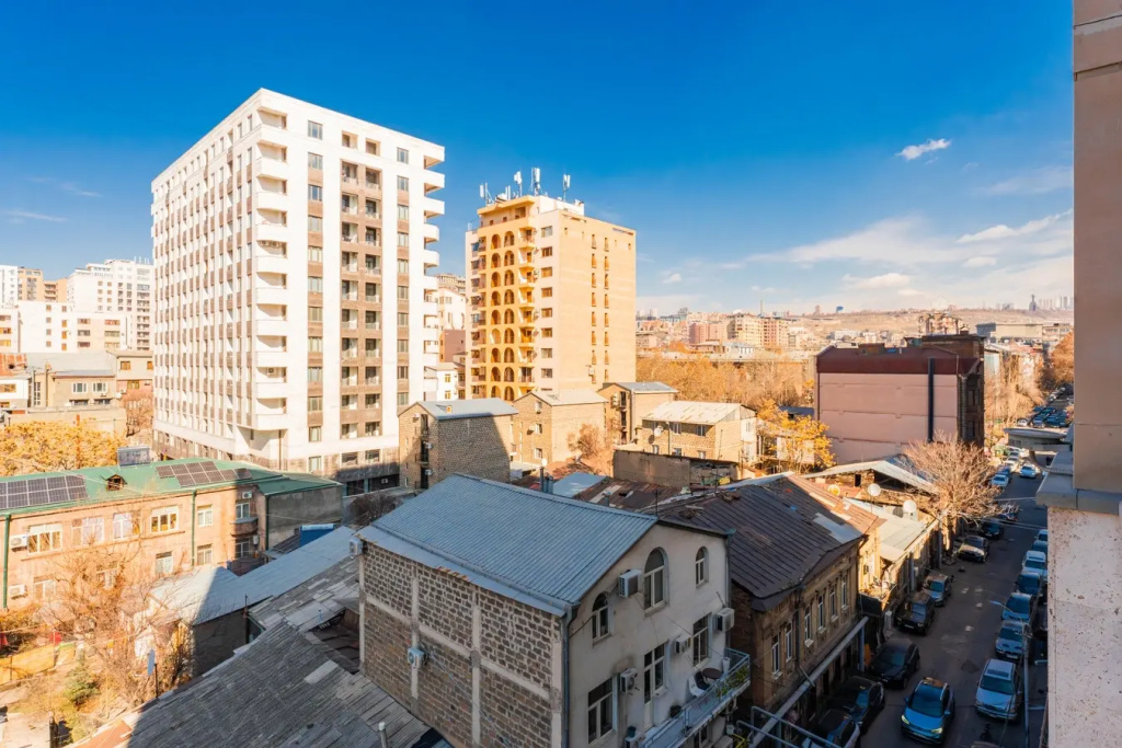 On Koghbatsi Str. 16-56 Apartments