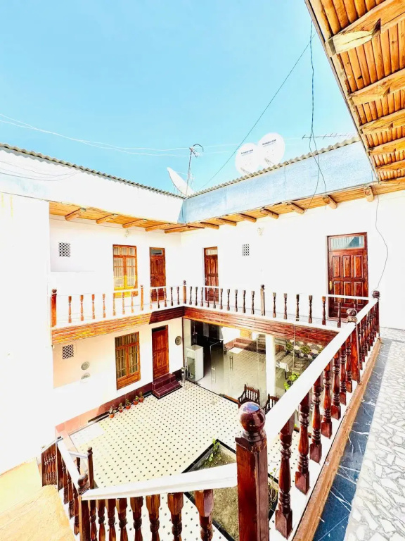 Otkirbek Hotel