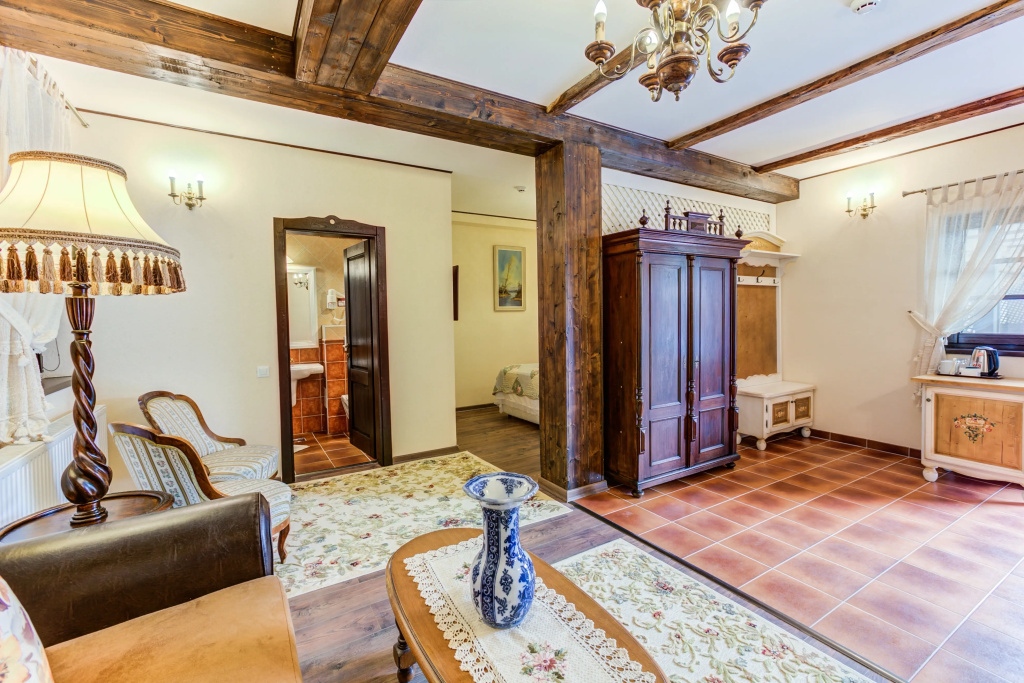 Executive Double room (full double bed)