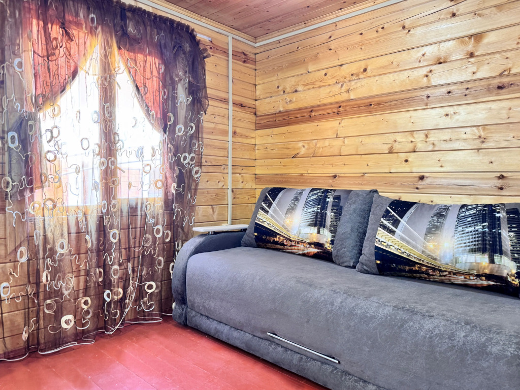 Коттедж Дуплекс с видом на внутренний двор в Морская дача Арабеска