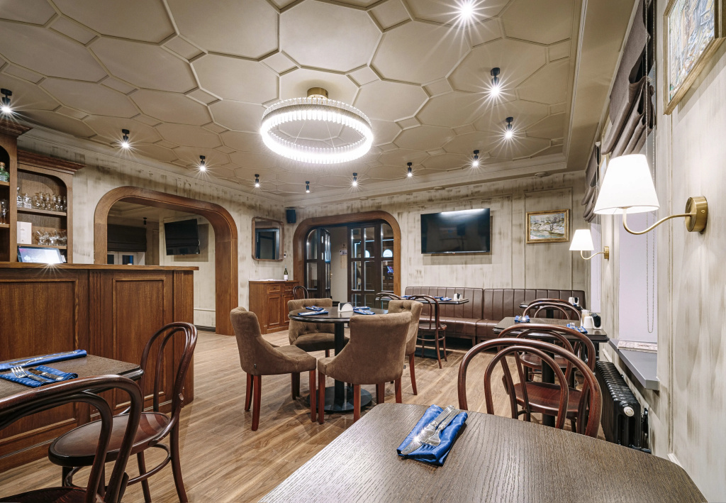 Lobby & Reception