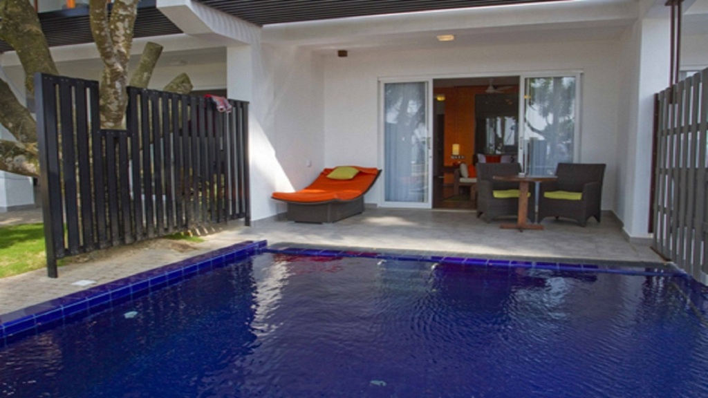Coco Bay (Boutique)