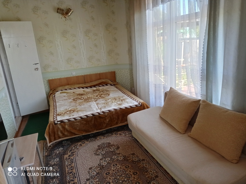 Двухместный номер Superior с балконом и с красивым видом из окна двуспальная кровать в Подсолнухи