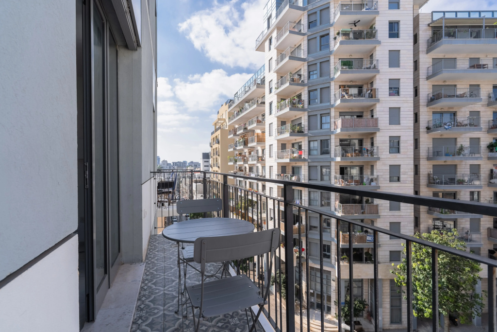 Blueground at Florentin ID25 Apartments