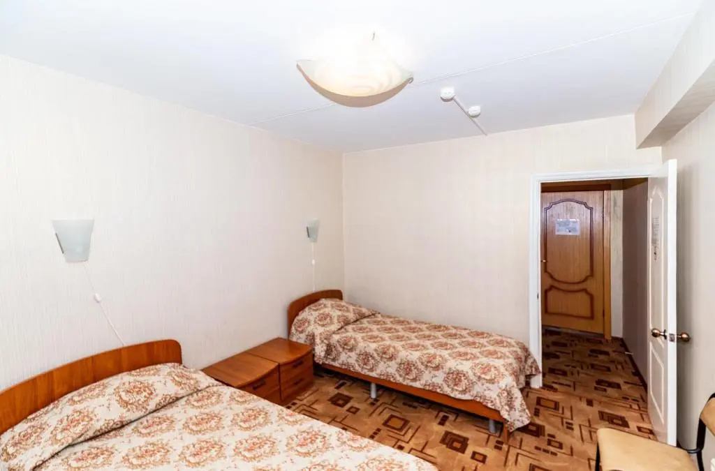 Zarya Hotel Room Type - Economy Double room twin beds