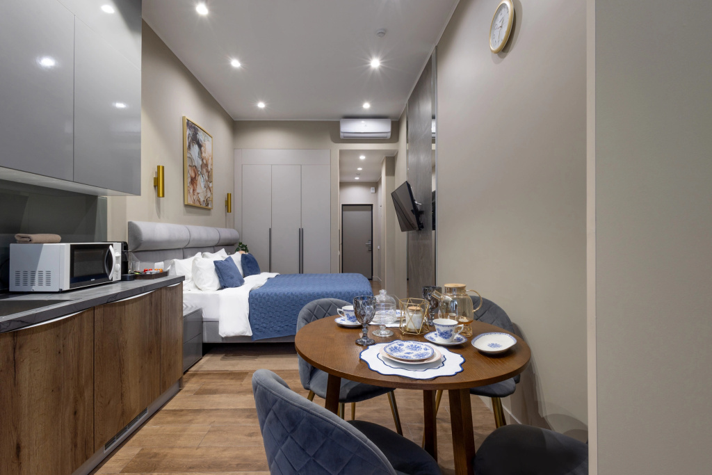 Отель Апартаменты Palma House с Красивым Видом в Центре Сочи в Сочи