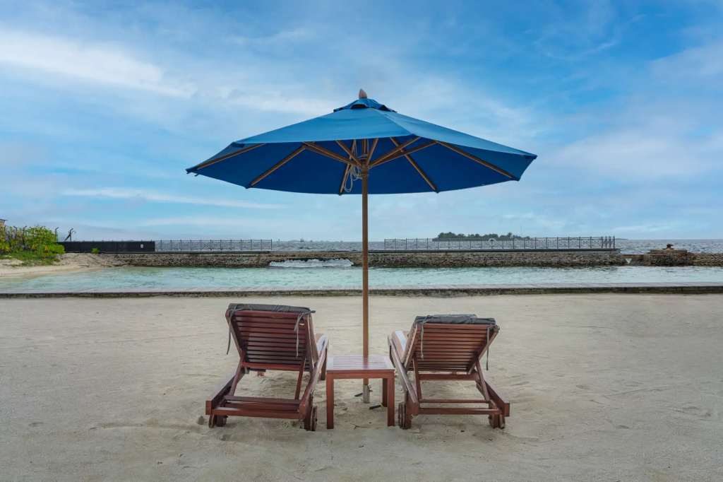 Hulhule Island Hotel - Général