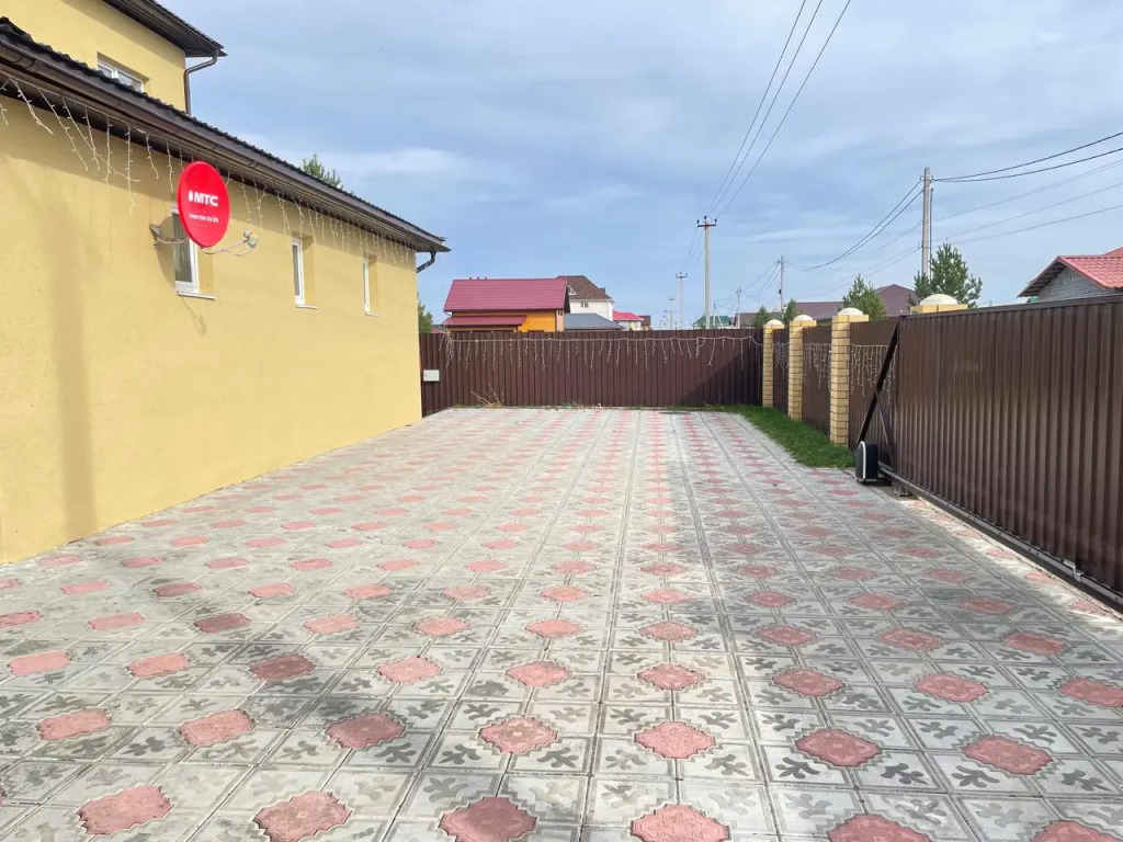 Екатеринбург: Гостевой дом Елена