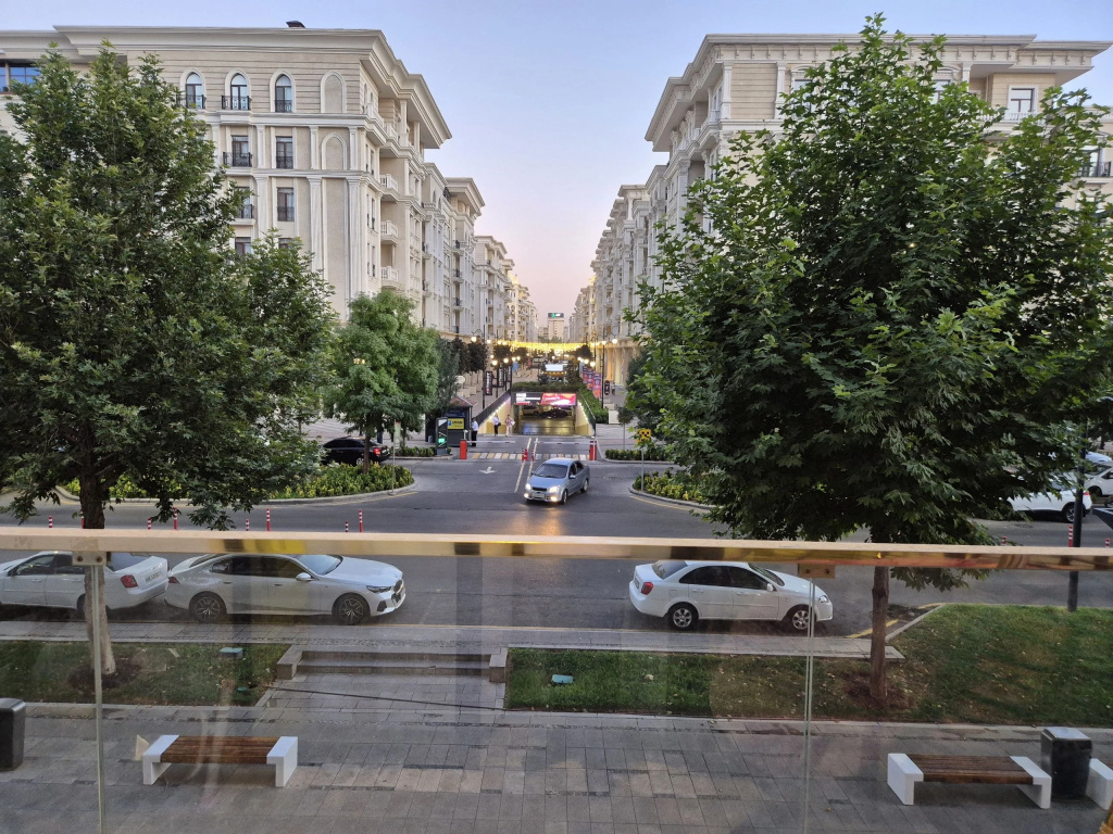Khrustalny Dom | 2-Komnatnye Apartamenty S Vidom Na Fontan | Tashkent City Gardens Apartments