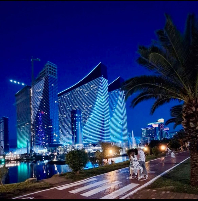 Апарт-отель Orbi Sea Towers — фото