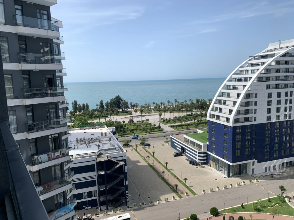 Квартира White Sails Sea View — фото
