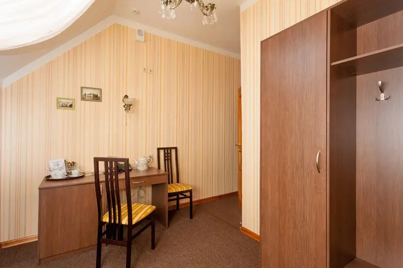 Double Junior Suite (full double bed)