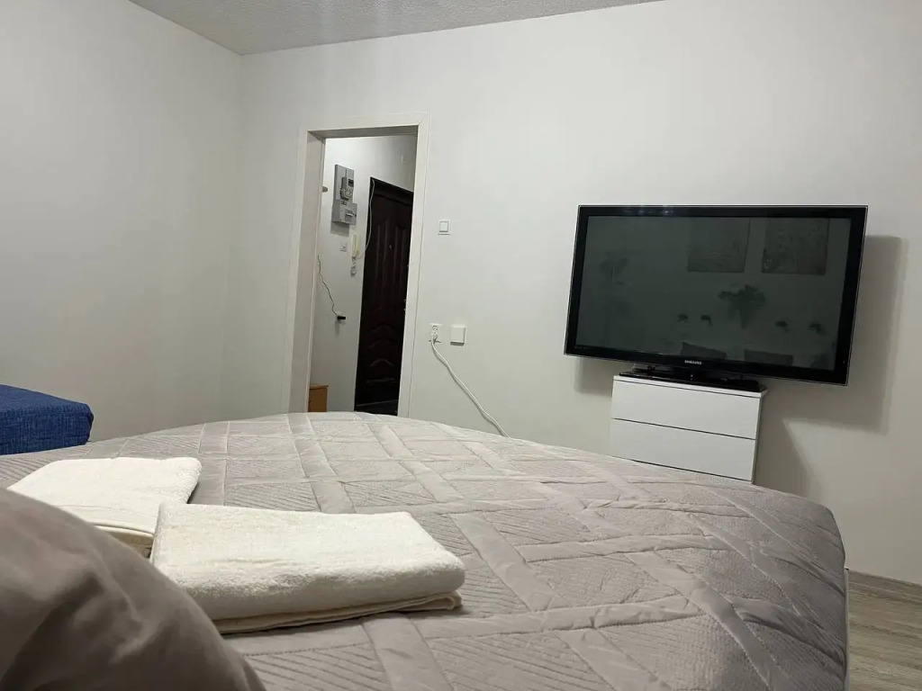 Квартира 1-к 32-7 м² 2 кровати - фото 2