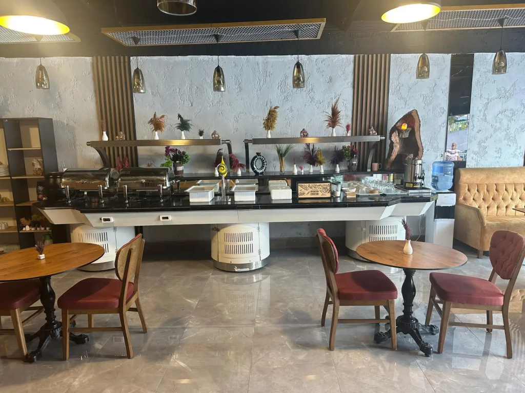 Hotel photo 12