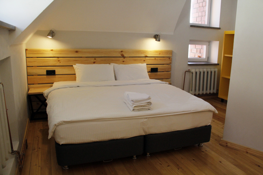 Baikal Archi Apt Hotel Room Type - Standard Double room with courtyard view full double bed