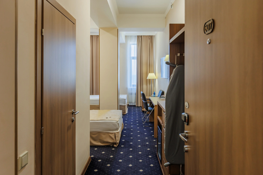 Central City Hotel Makhachkala Room Type - Standard Double Junior Suite twin beds