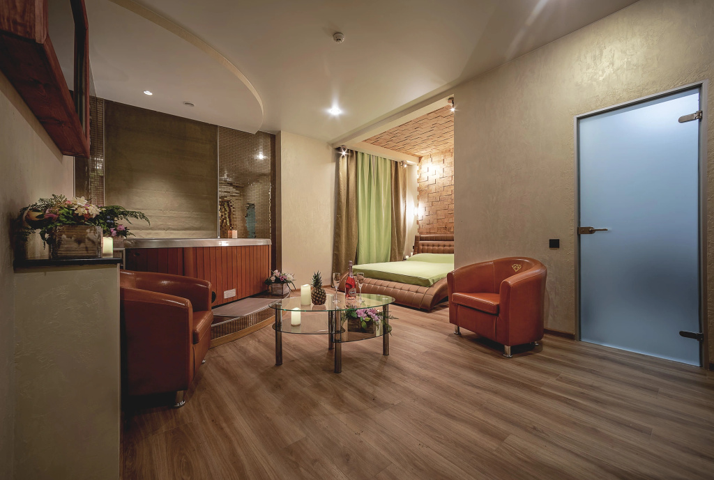 Lobby & Reception