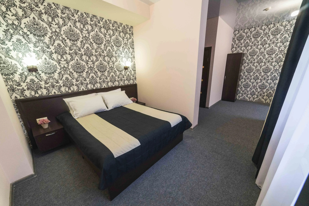 Double Junior Suite with view (full double bed)