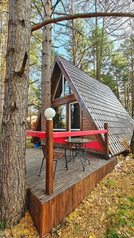 Коттедж с видом на реку в Брусника