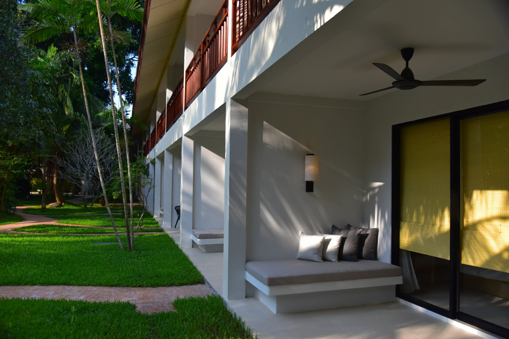 Premium Deluxe Double room (full double bed)