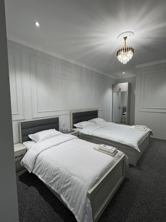 3 Bedrooms Standard Apartment with courtyard view