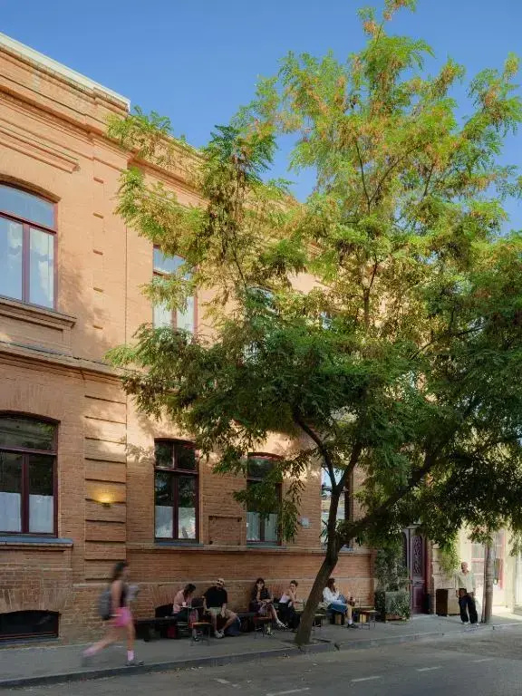Hotel Bellhop Tbilisi