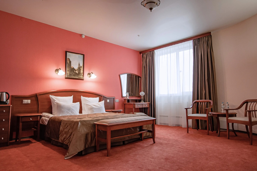 Kongress Forum Hotel Room Type - Business Double Junior Suite full double bed