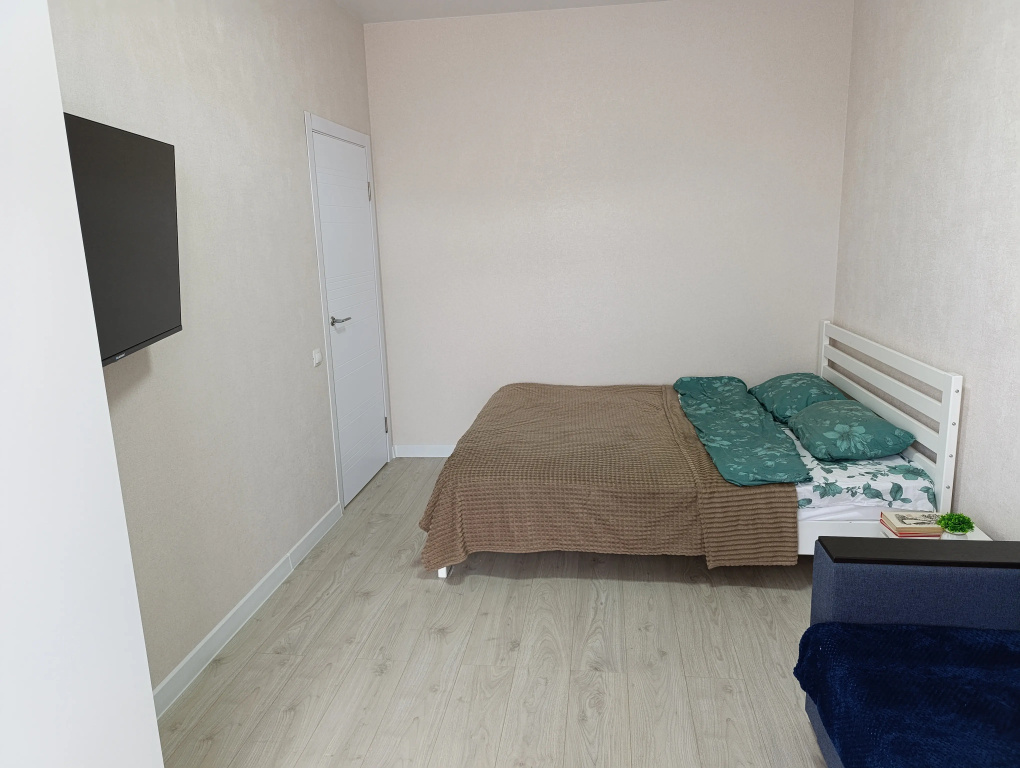 Отель Квартира с Бассейном в ЖК Кипарис 38 в Сукко
