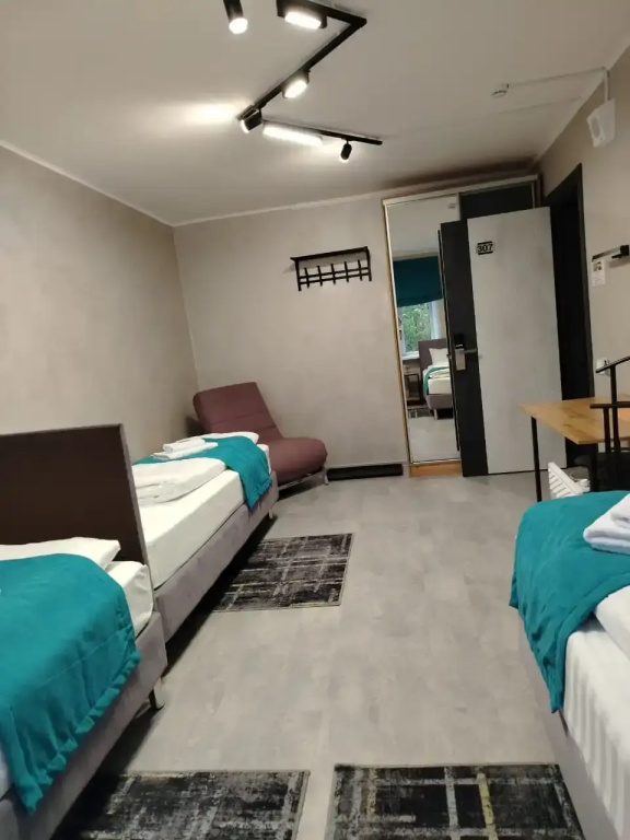 Standard Triple room