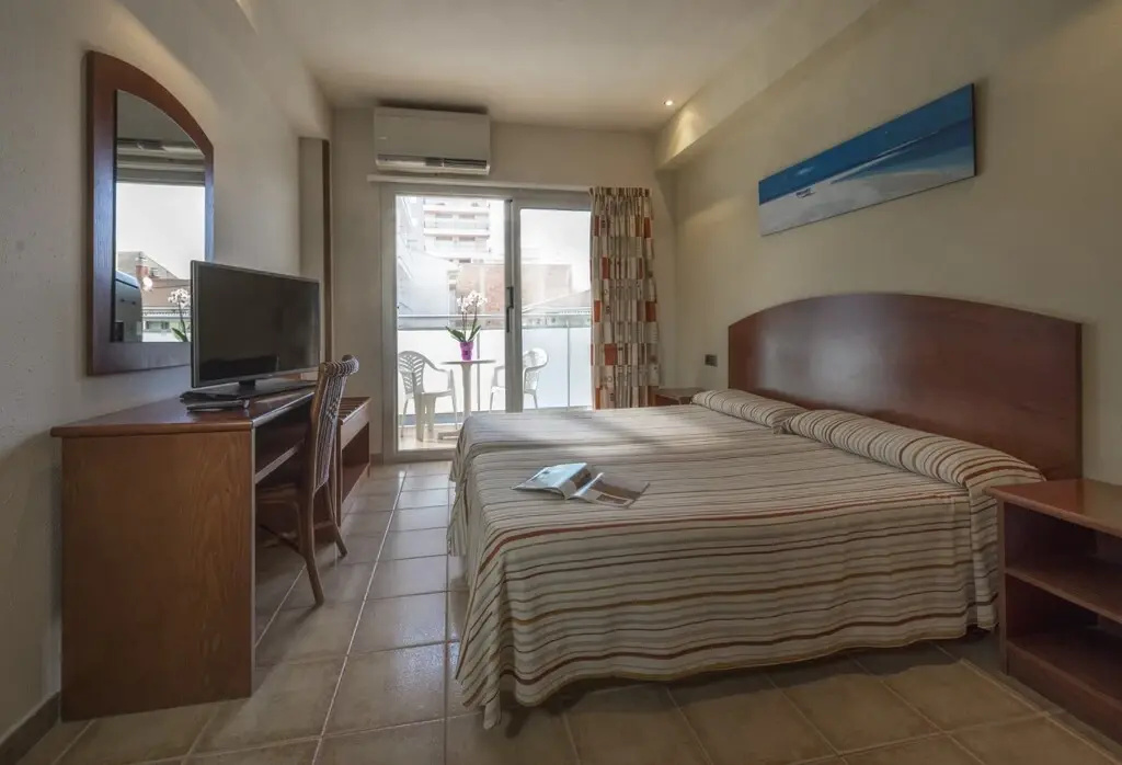 Hotel 4R Miramar Calafell - Chambres