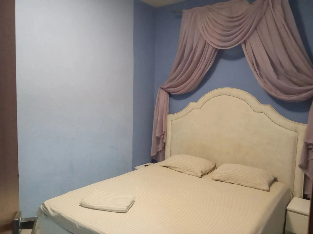 2 Bedrooms Comfort room