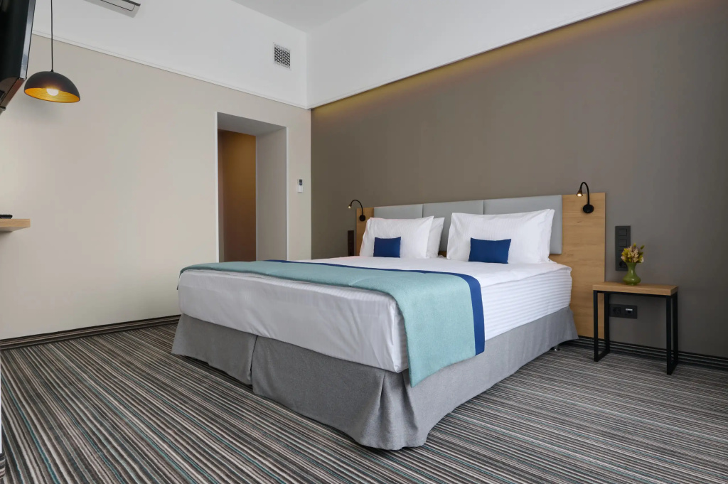 AZIMUT Hotel Aerostar Moscow Room Type - Double Junior Suite full double bed