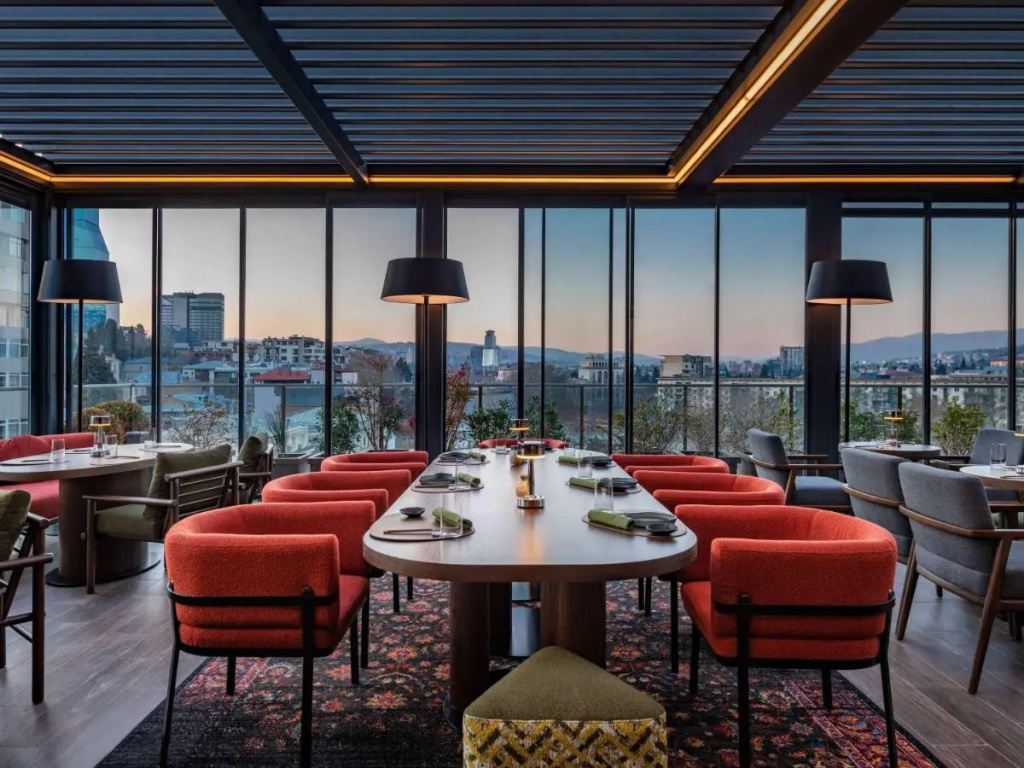 Hotel Swissotel Tbilisi — фото