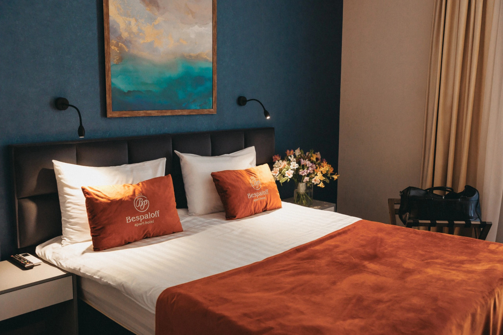 2 Bedrooms Double Apartment with balcony (full double bed)