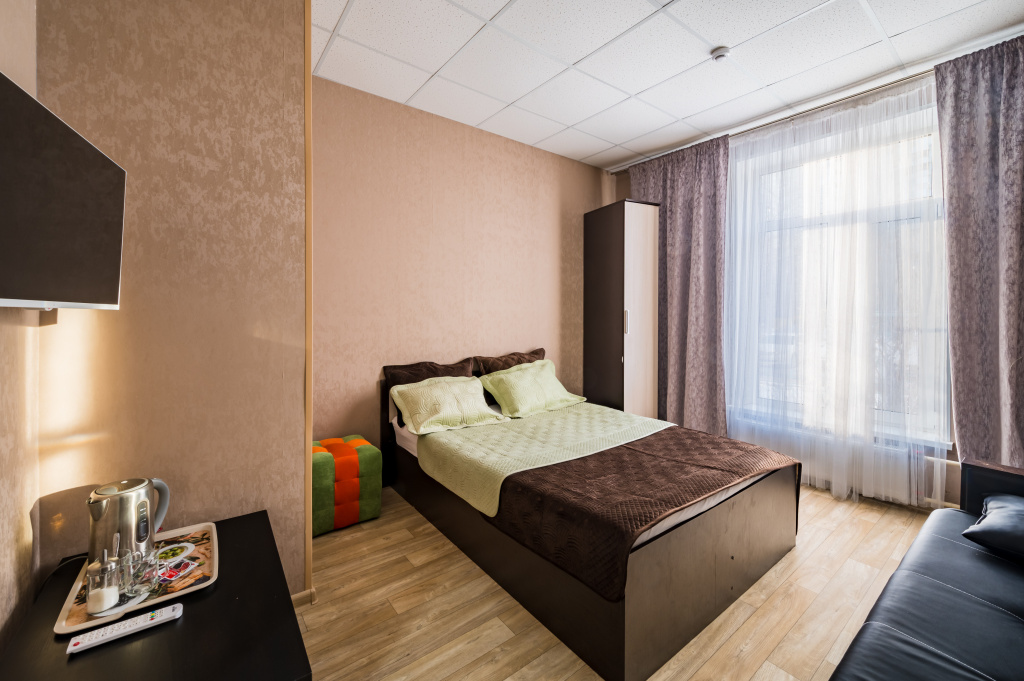 Room Room Hotel Room Type - Deluxe Double Jacuzzi room full double bed