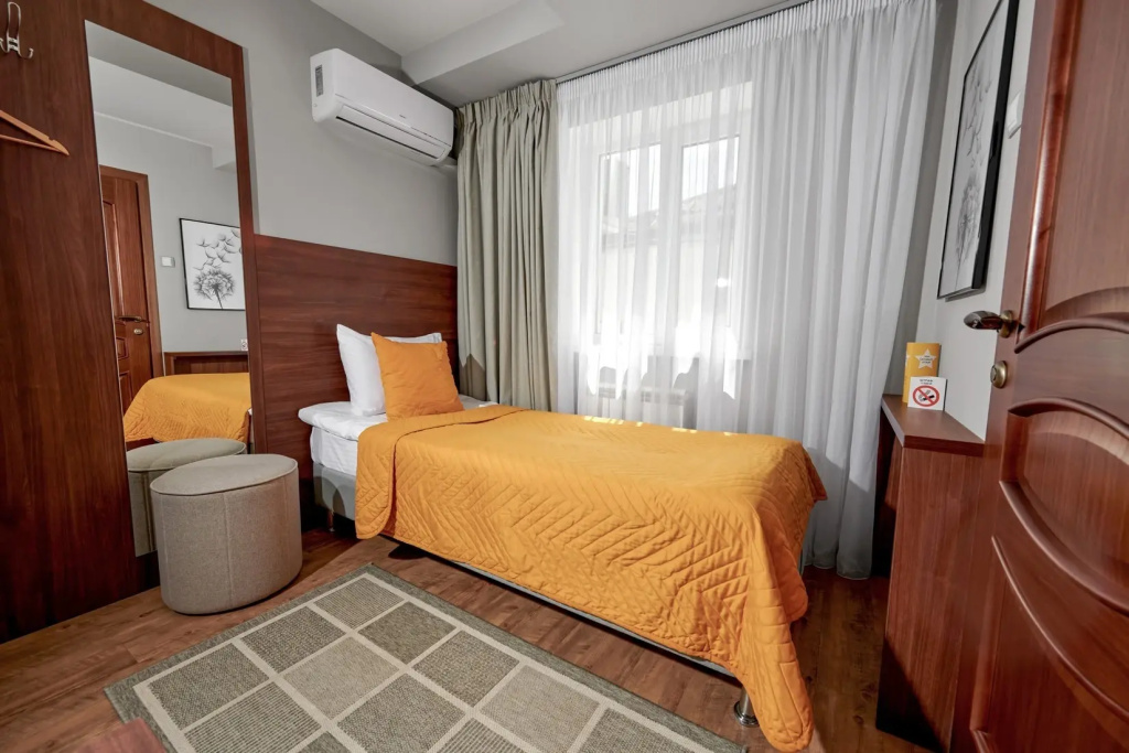 Standard Single room (single bed)