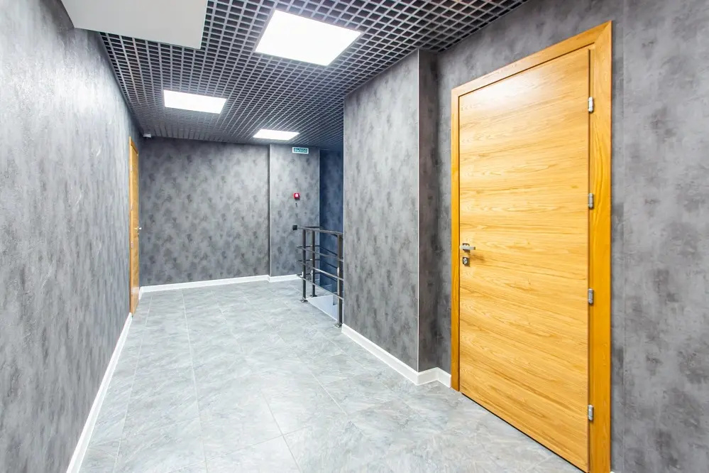 Lobby & Reception