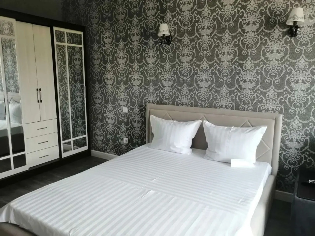 Квартира в самом центре города 55 м² - фото 3