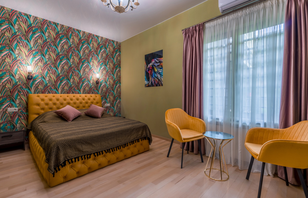 Classic Double room (full double bed)