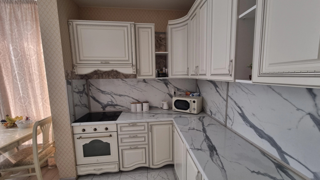 Апартаменты с балконом и с красивым видом из окна в У дяди Володи