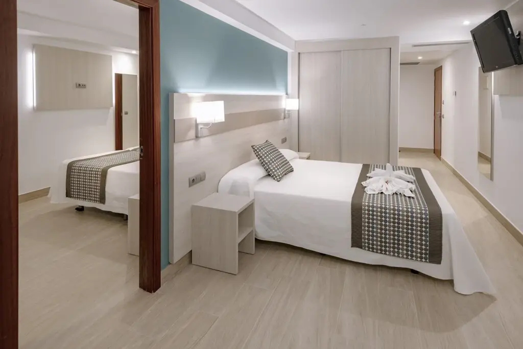 Hotel 4R Miramar Calafell - Chambres