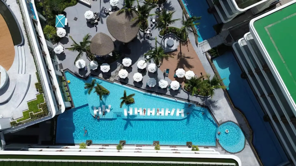 Апарт-отель Kora Beachfront Suite by TropicLook — фото