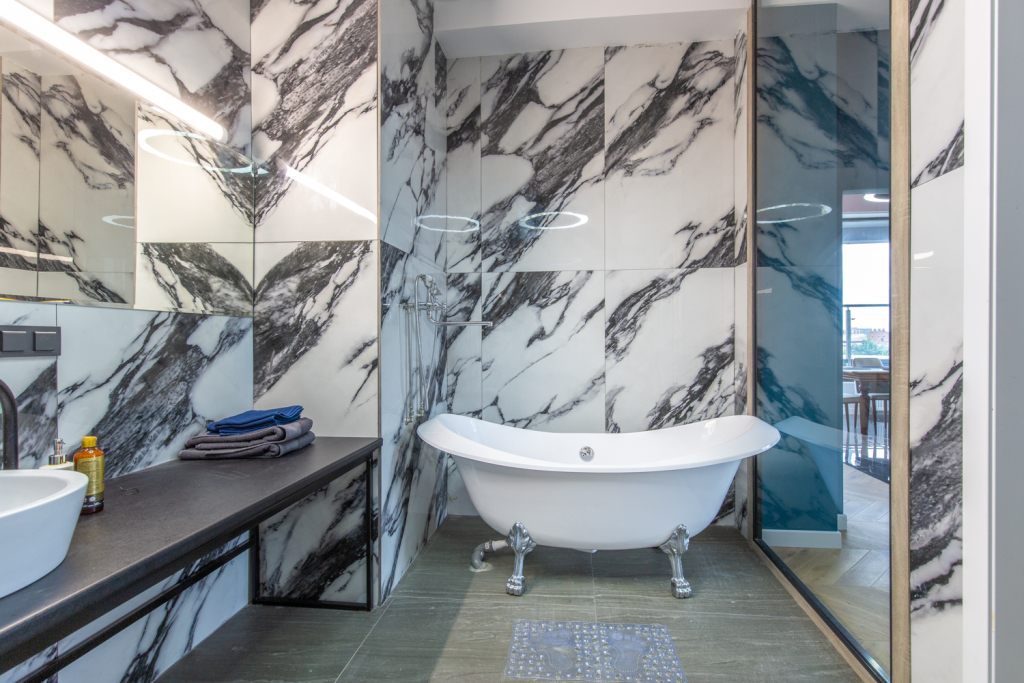 Апартаменты Deluxe с балконом и с красивым видом из окна в Апарт-отель Residence Graphite