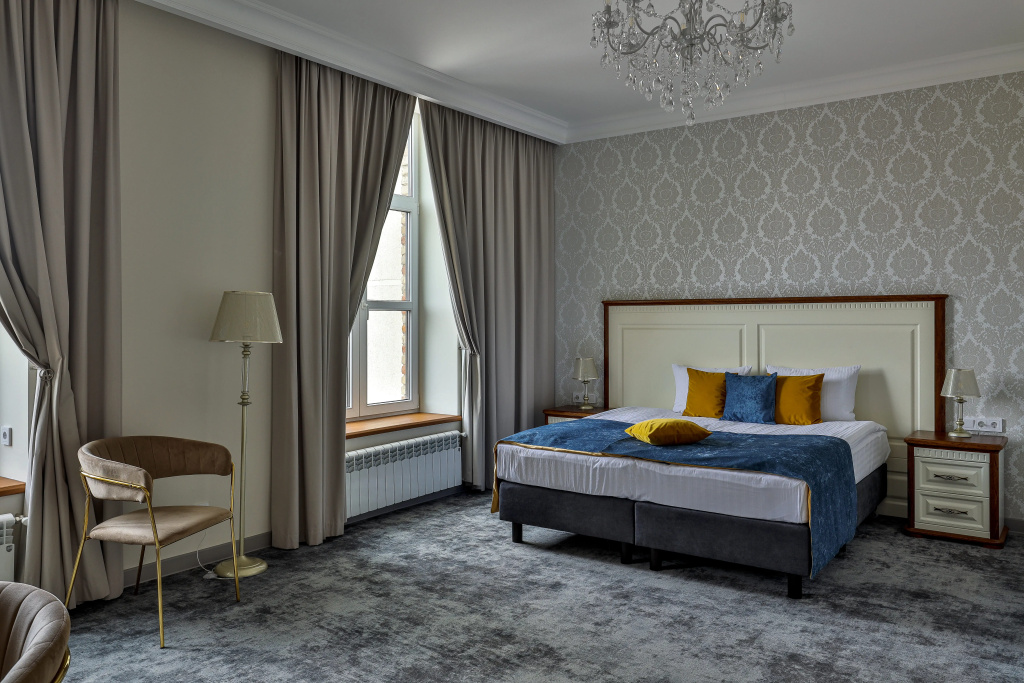 1 Bedroom Double Junior Suite (full double bed)