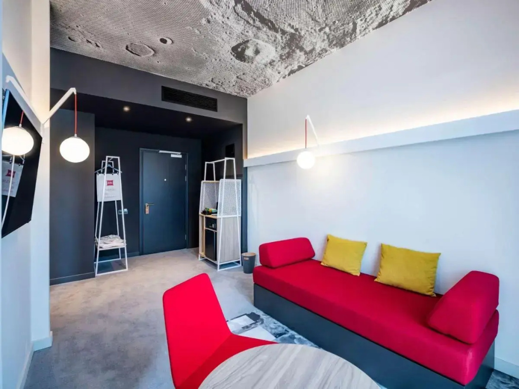 Hotel Ibis Tbilisi City - Новый Отель — фото